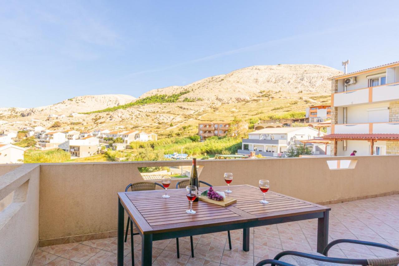 Apartment And Room Bacic Метайна Экстерьер фото