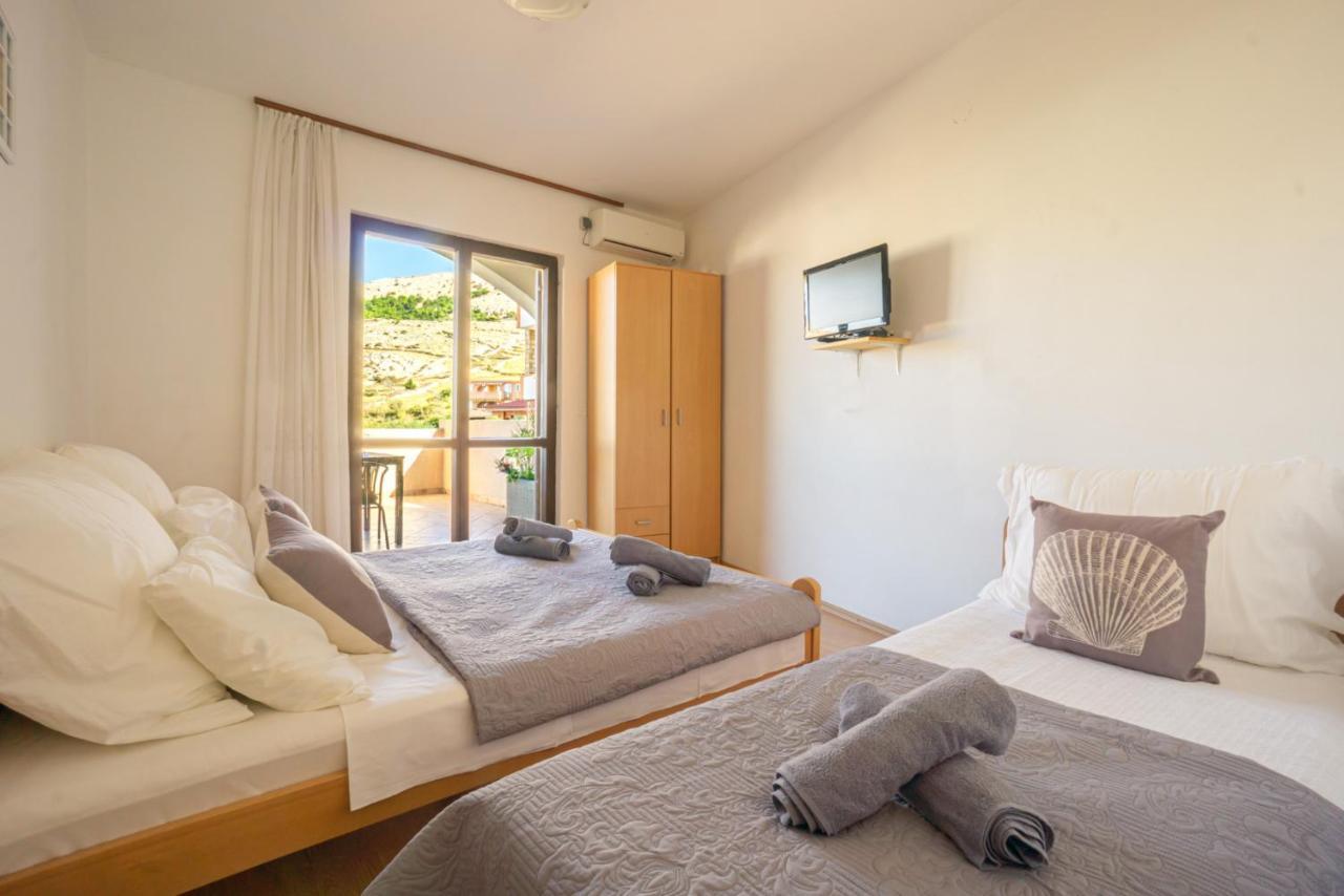 Apartment And Room Bacic Метайна Экстерьер фото